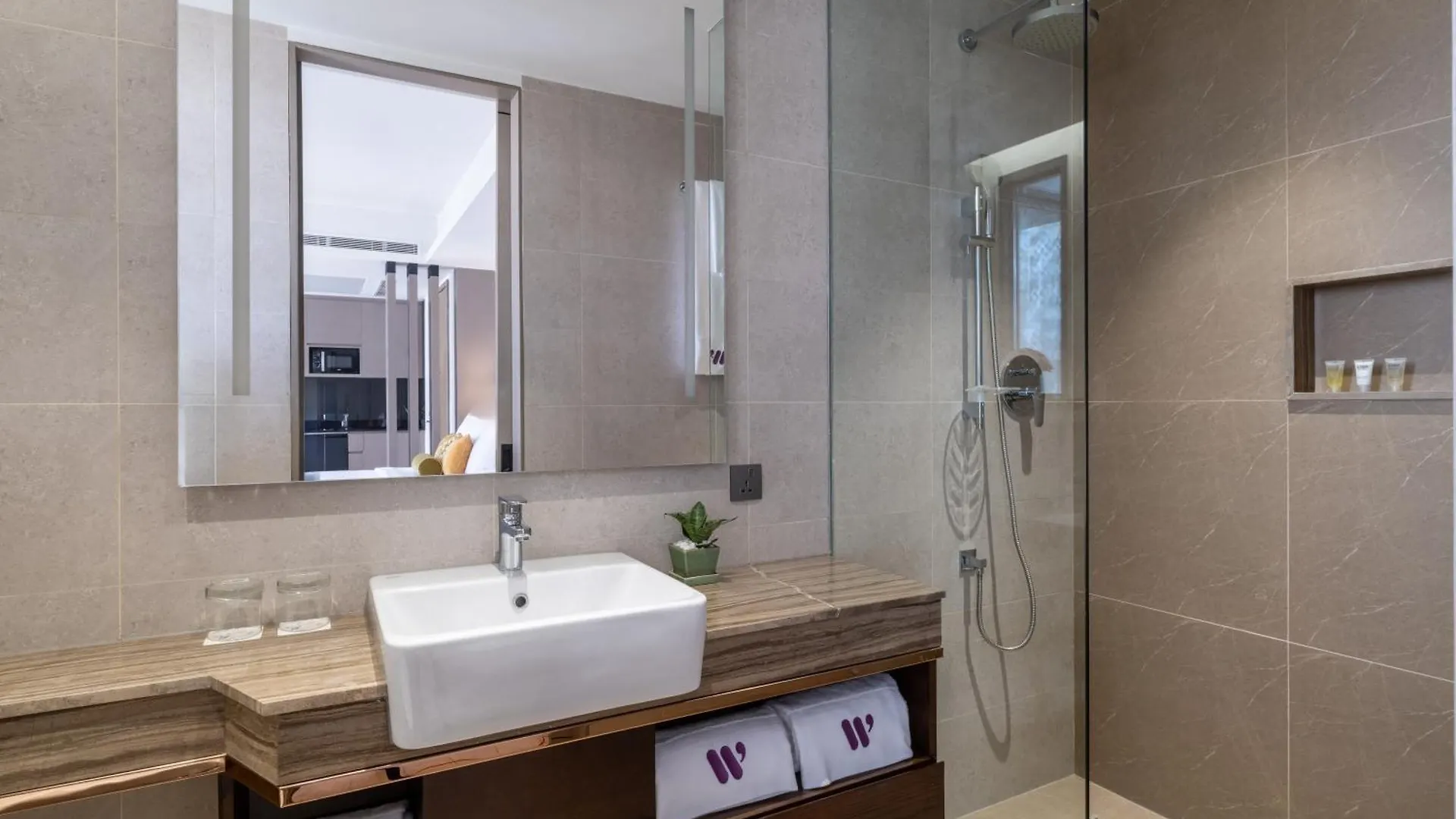 W Residence Living Bāiljuri Apartment